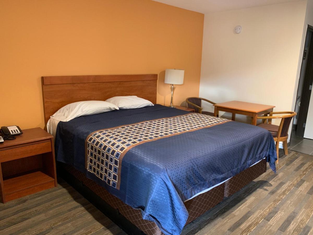Desert Inn Motel Corona Εξωτερικό φωτογραφία